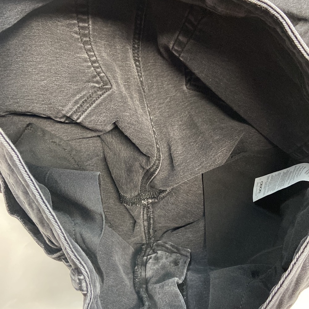 ASOS Design High Rise Destroyed Skinny Leg Ripped Factory Faded Designer Jeans - Picture 10 of 16